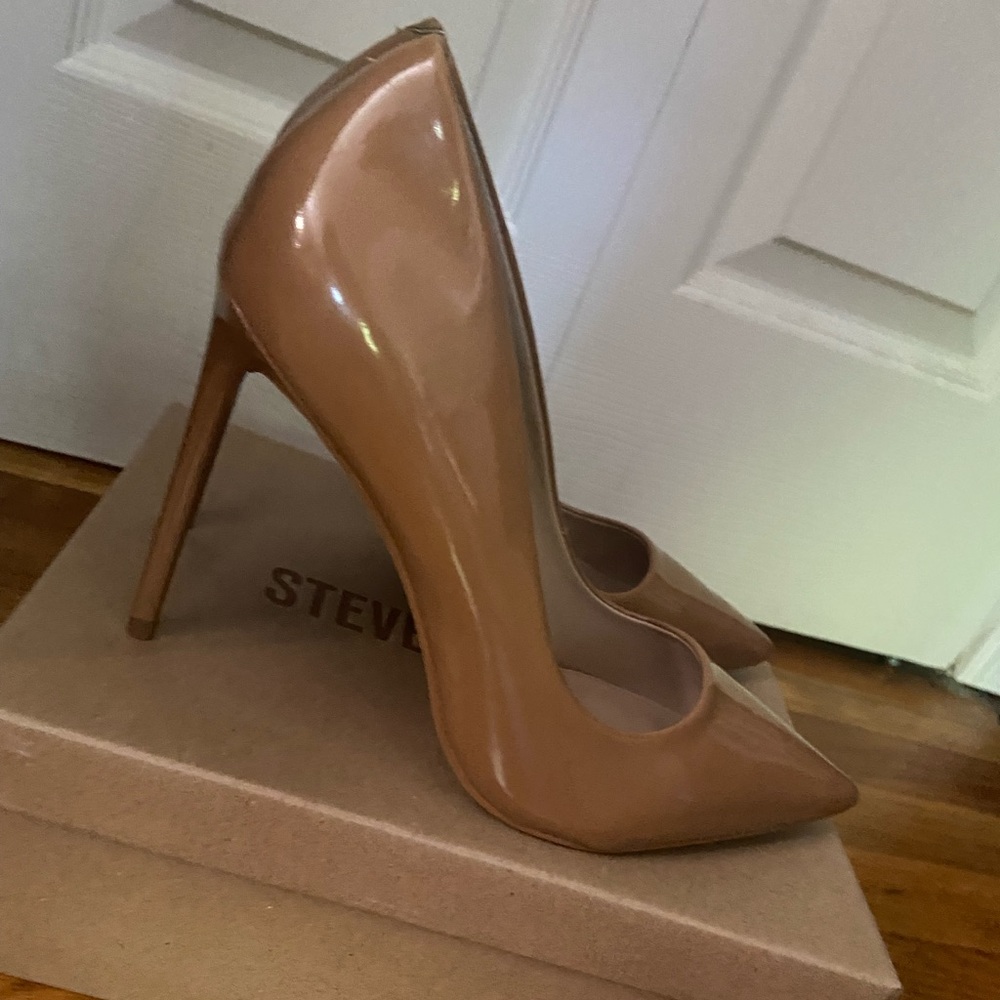 Steve Madden Vala pumps